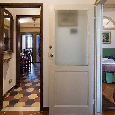 Apartment Santo Spirito Palace